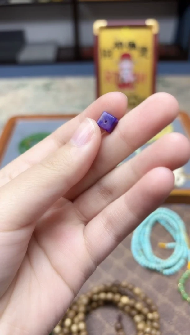 苏纪石（舒俱来）未镶嵌车挂舒俱来方块TH