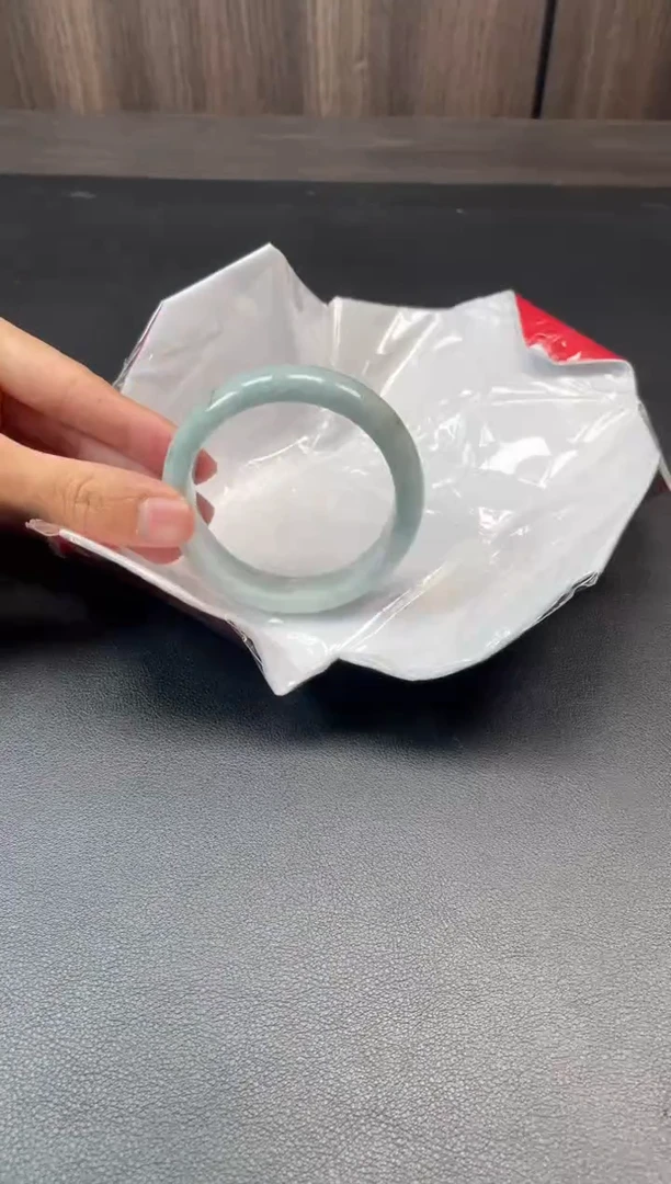 未镶嵌手镯翡翠9939