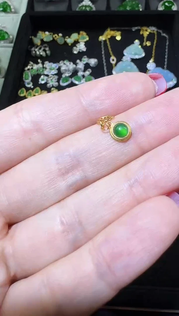 【闪购商品】翡翠颈饰银S925镶嵌多宝