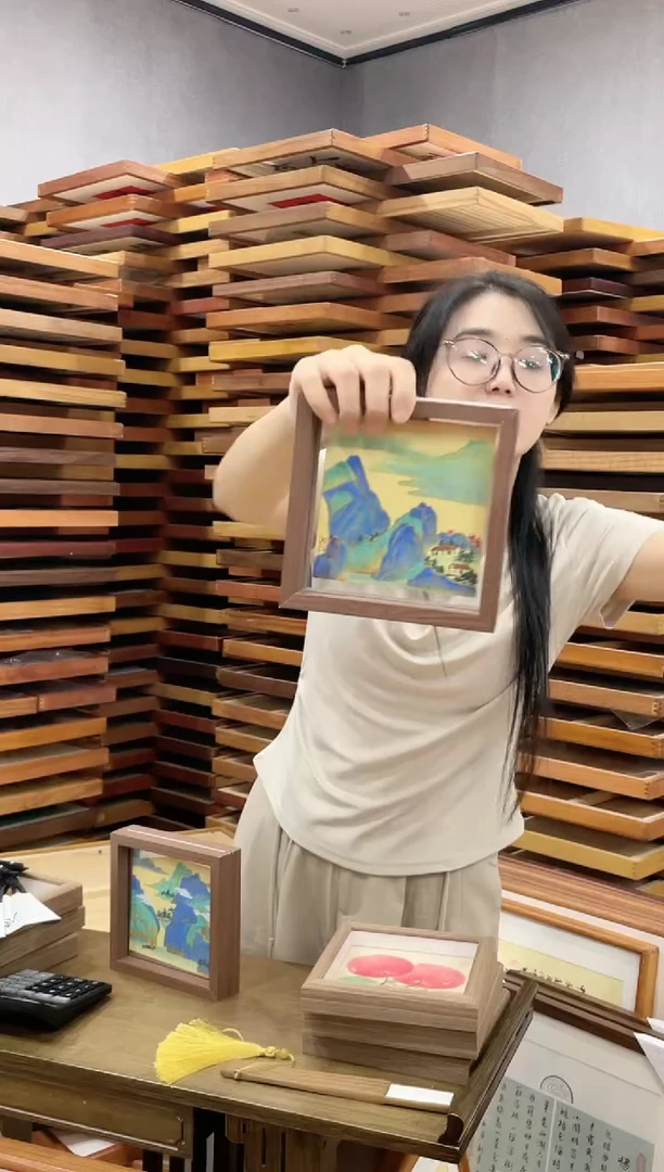 国画纯手写带框作品-15*15