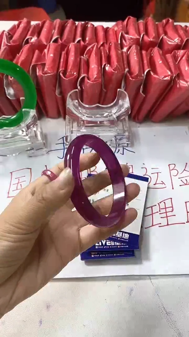 流行美曼德勒真实好看直播间B194