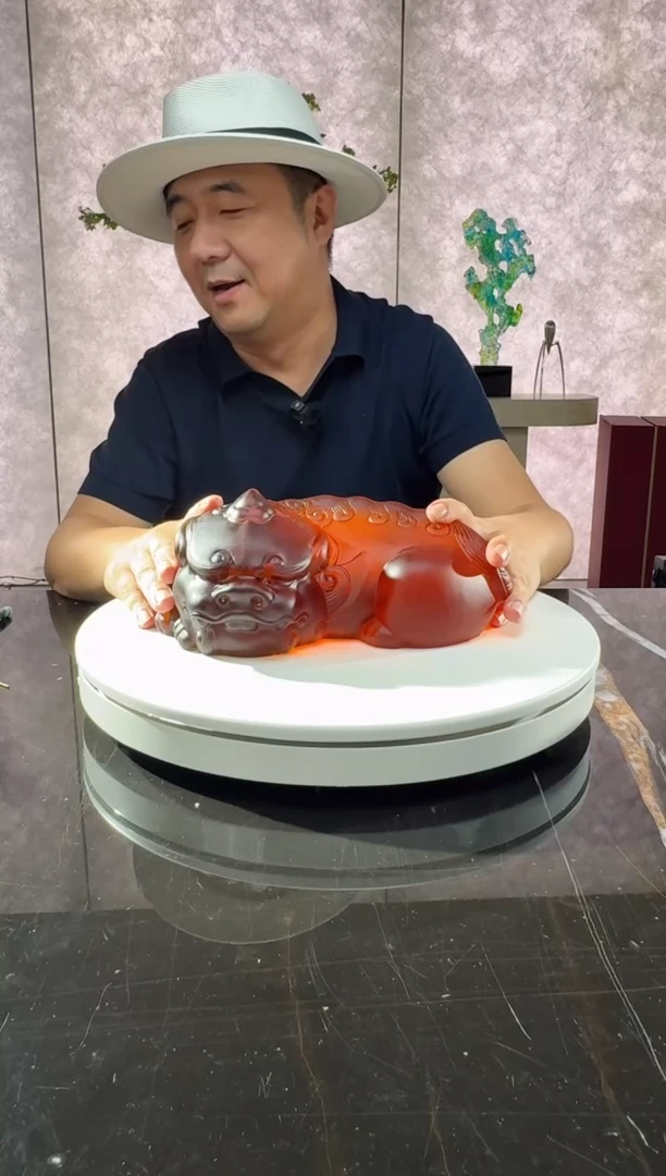 摆件璨石美学蜜蜡卧福貔貅