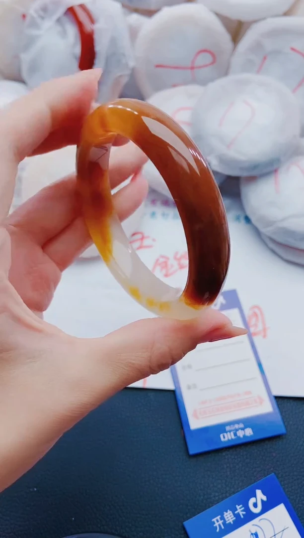 石英质玉手镯未镶嵌L134-61-62