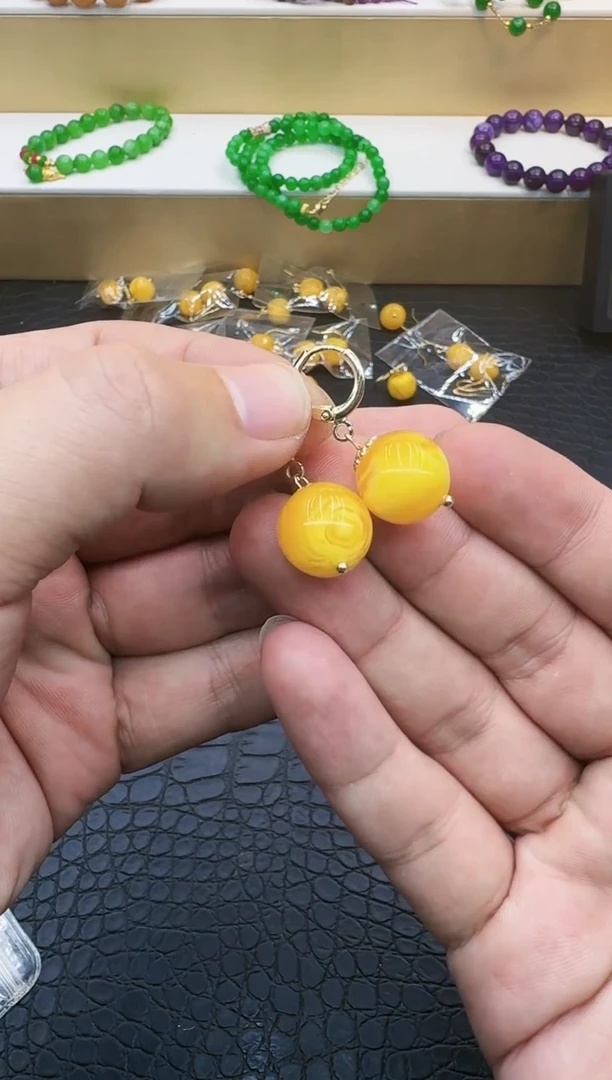 【闪购商品】蜜蜡耳饰14K金镶嵌120