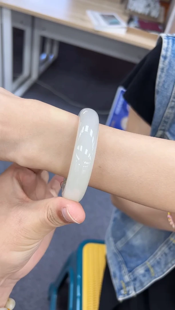 未镶嵌手镯和田玉58-59