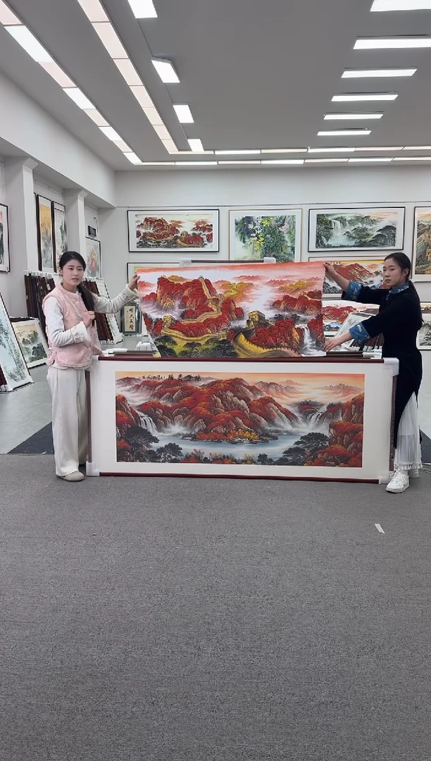 国画手绘 红万里长城 172*85