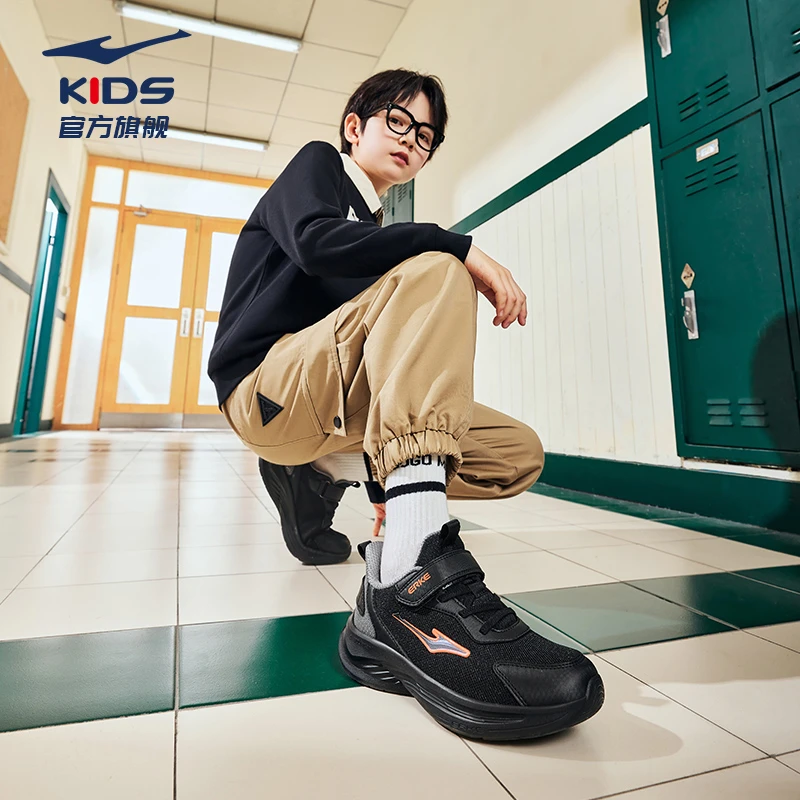 【鸣鸥2.0密网】鸿星尔克男童跑步鞋秋季儿童防滑软弹轻便运动童鞋