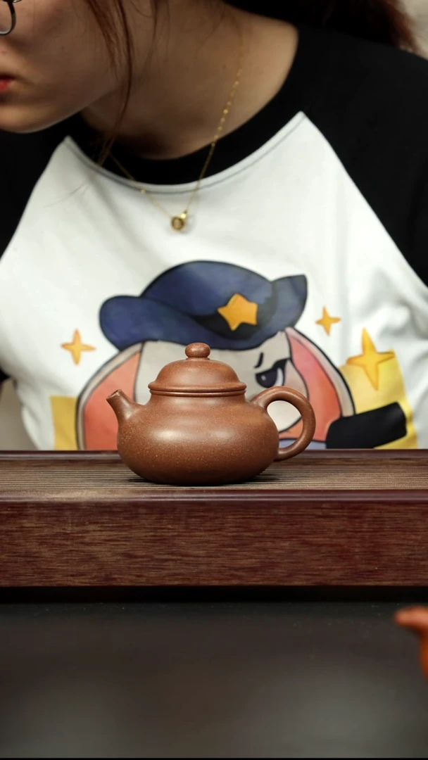 紫砂茶壶桃花泥 小容天 胭脂红