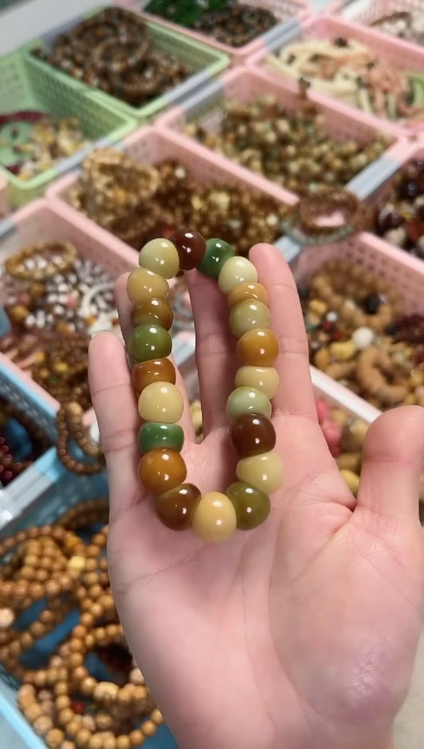 【闪购商品】菩提根/象牙果手串蒜瓣大肠 18