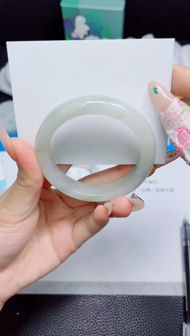 石英质玉手镯未镶嵌141-52