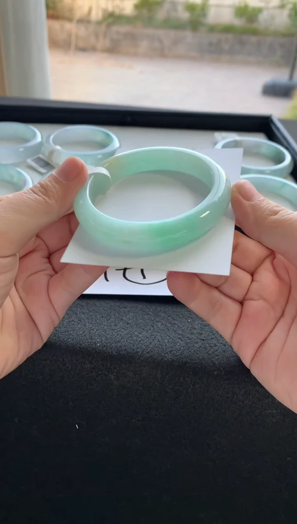 未镶嵌手镯翡翠56.9正圈Y4947买断