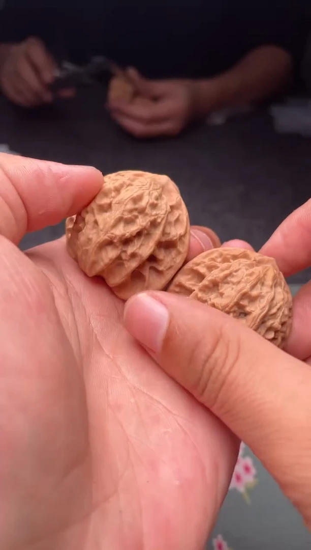 把件文玩核桃a344  霞云岭   39尺