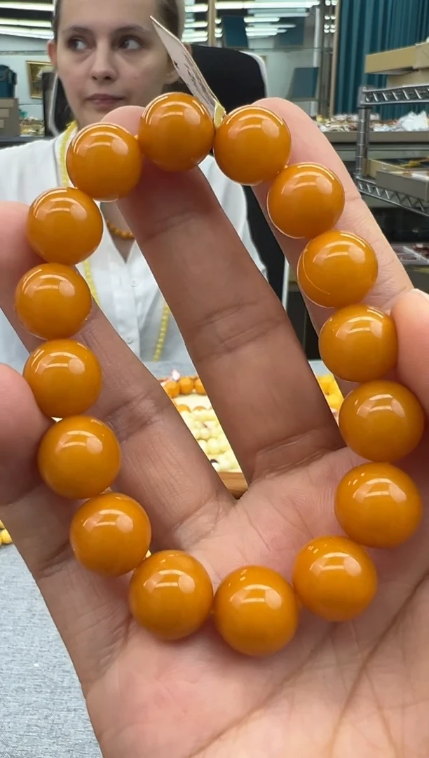 未镶嵌琥珀手链73秒拍号假一罚十
