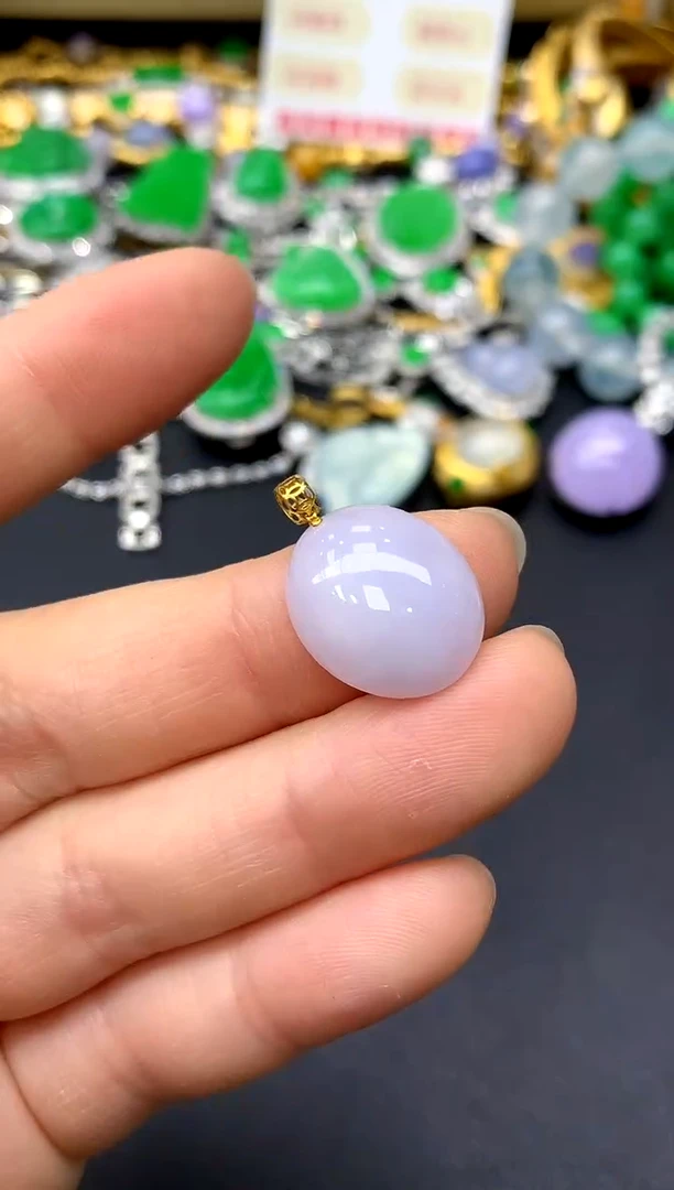 颈饰18K金镶嵌翡翠194-中国好珍宝