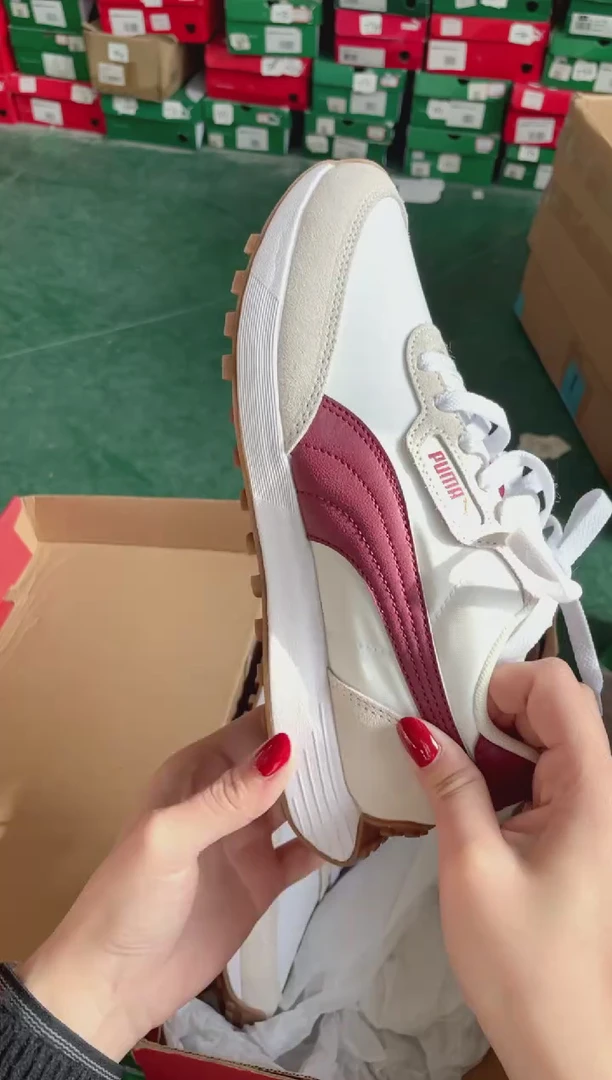 彪马时尚休闲运动鞋38M  XX9