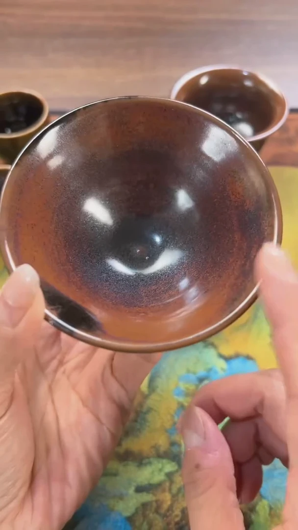 瑕疵特色窑变斗笠杯
