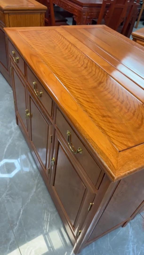 花梨木类柜类家具118长餐边柜面板微瑕