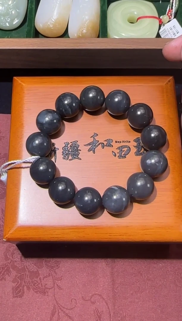 未镶嵌手串和田玉若羌聚墨青花微色差卡16圆珠手串