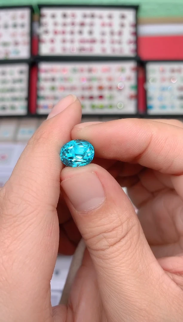 未镶嵌天然锆石裸石10.4ct风信子