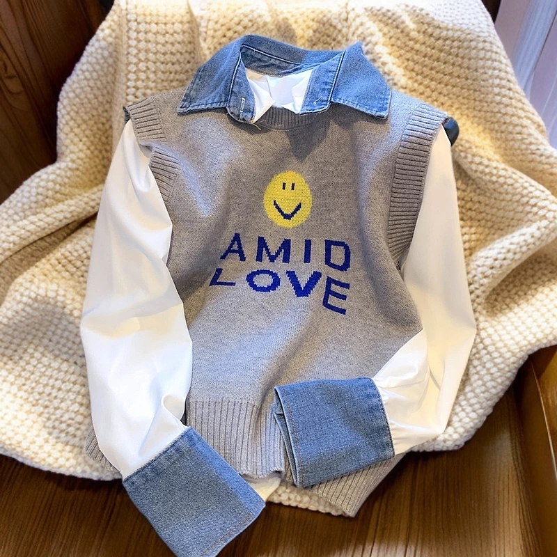 日系圆领马夹女春秋冬新款设计感小笑脸针织马甲叠穿毛衣背心上衣