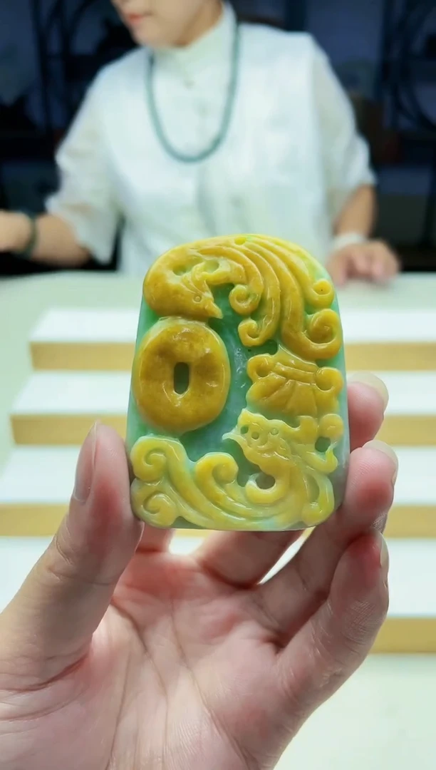 未镶嵌定制翡翠毛货09150155