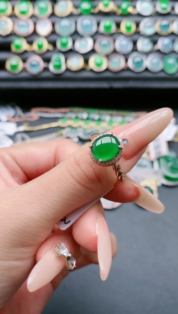 【闪购商品】翡翠戒指银S925镶嵌111111