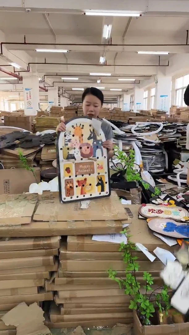 横款孤品果果微瑕闪购Q768