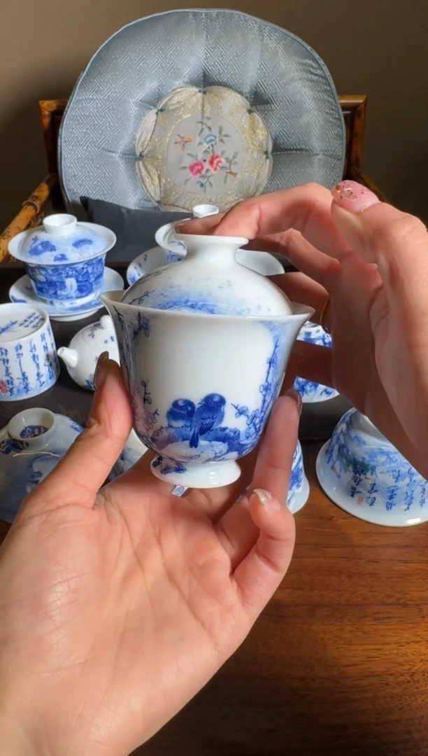 【闪购商品】杯画堂春朝暮花鸟铃铛盖碗