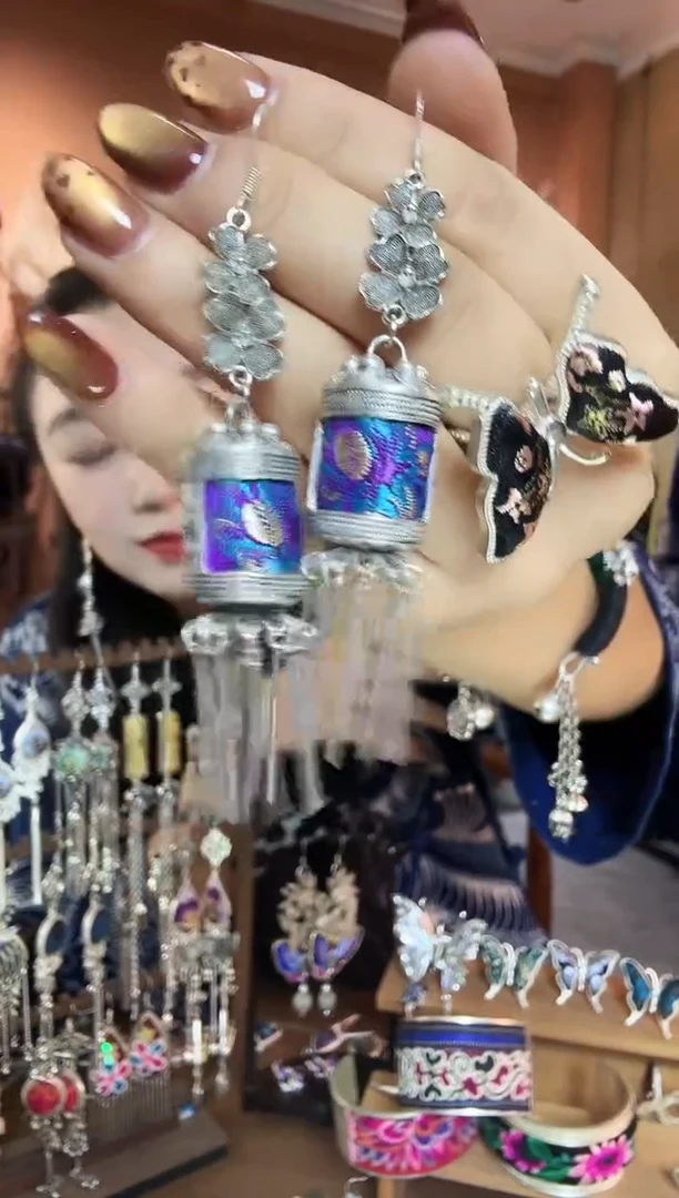 刺绣纯手工民族风耳环