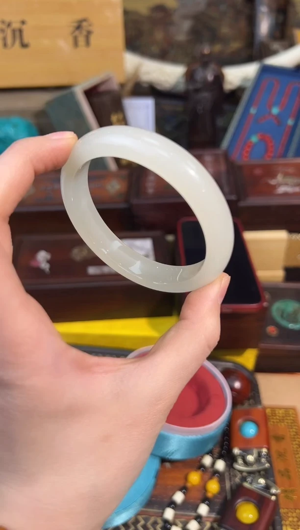 【闪购商品】和田玉（糖玉）手镯未镶嵌52凯凯凯凯凯凯凯凯