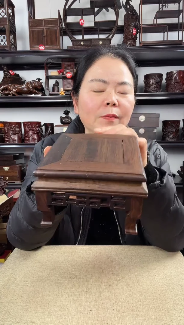 木2968老李红木工艺品
