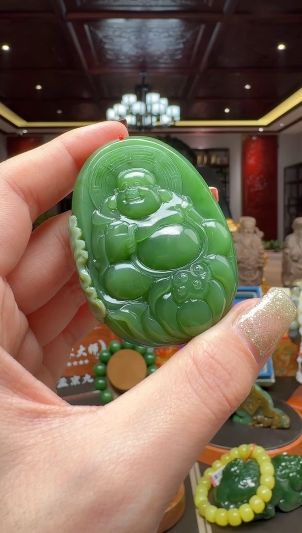 未镶嵌和田玉挂件by