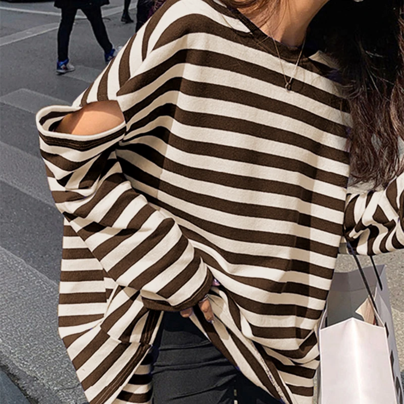 咖杏条纹宽松时尚中长款长袖T恤女破洞设计遮屁股春秋百搭打底衫