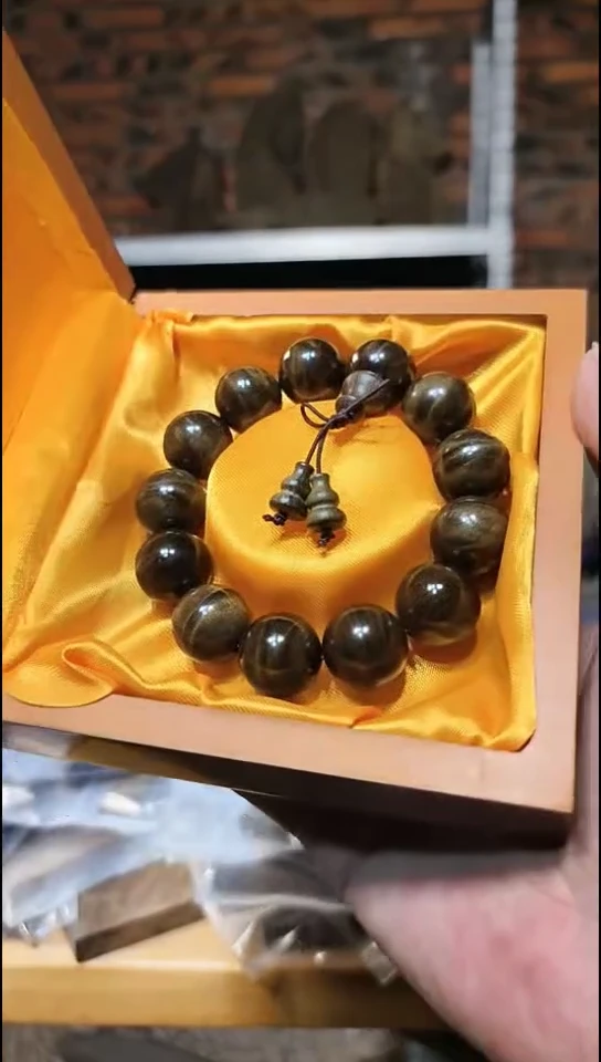 金丝楠1.8阴沉绿龙胆单圈