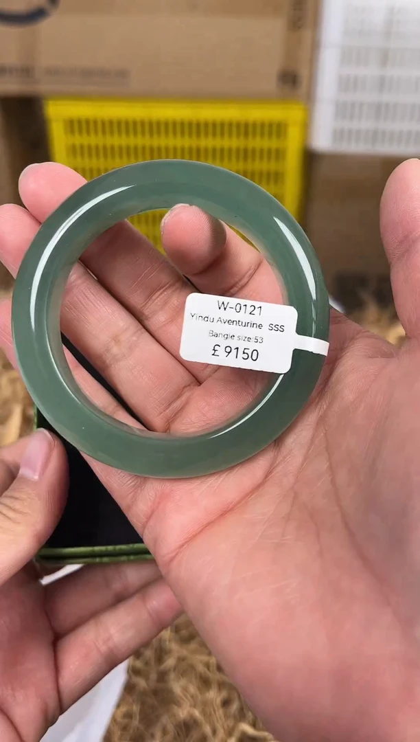 未镶嵌手镯石英质玉W-0121