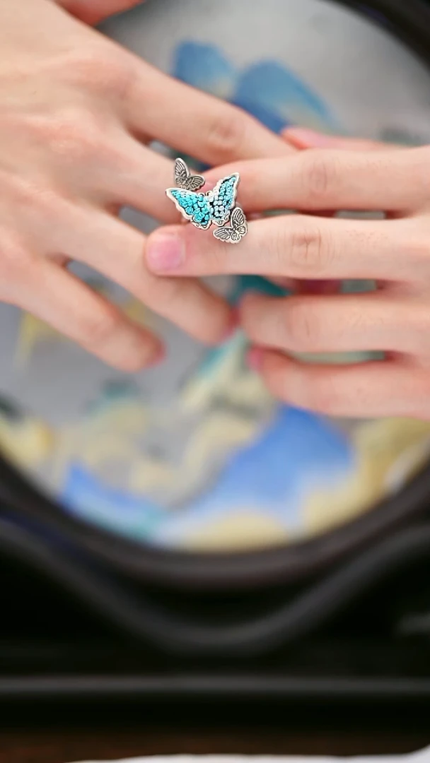 织绣96黔东南苗族刺绣