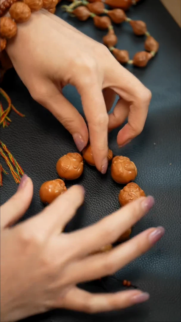 手串/手链橄榄核南*23+mm 八宝弥勒