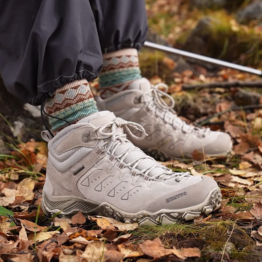 悍途户外Humtto高帮登山鞋男女爬山春秋冬真皮徒步运动鞋290027