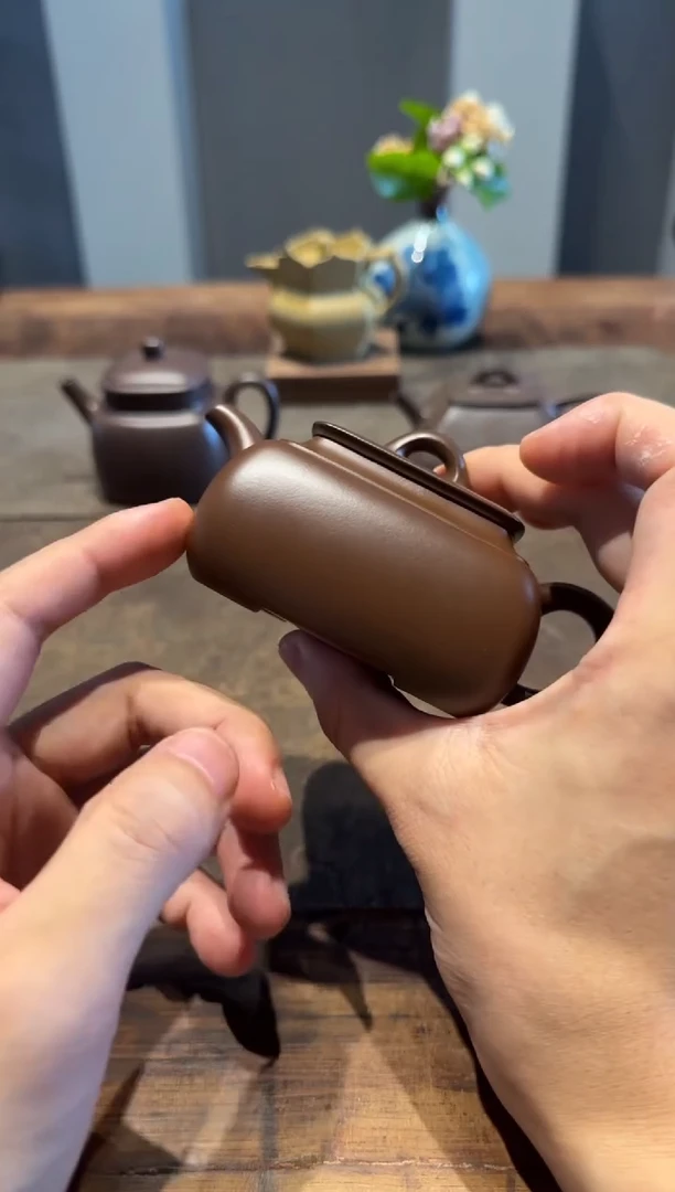 茶壶紫砂小*子长四方 紫砂壶