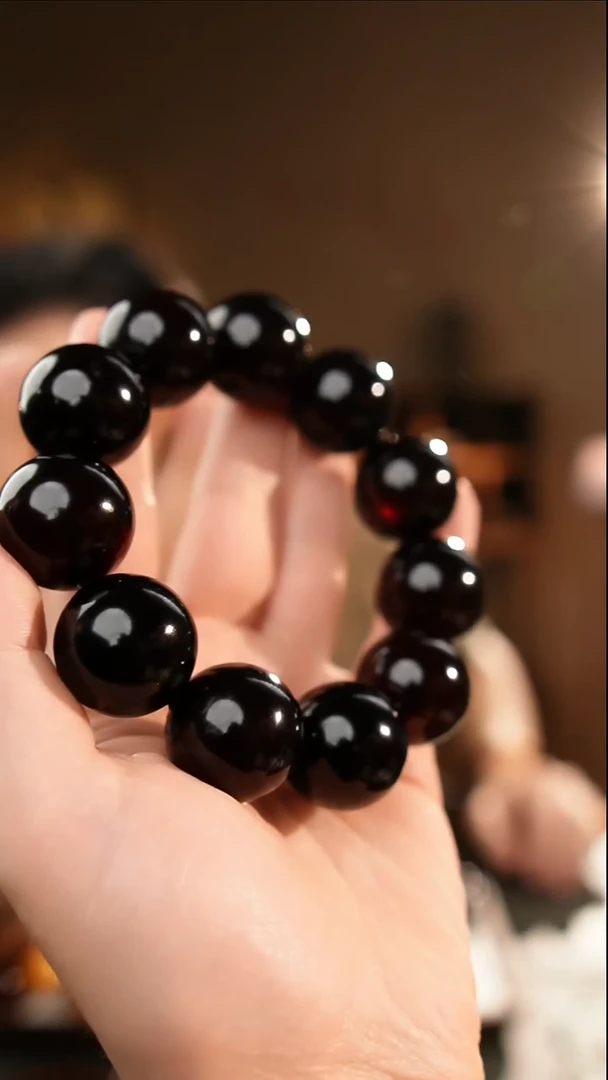 琥珀颈饰未镶嵌24+翳珀手串