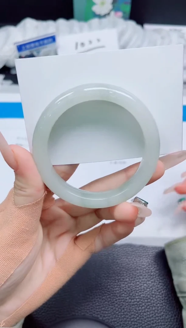 石英质玉手镯未镶嵌20-53