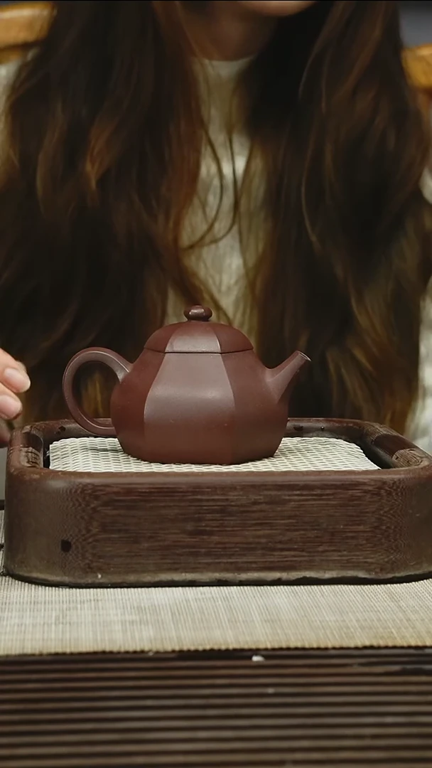 茶壶紫砂150CC