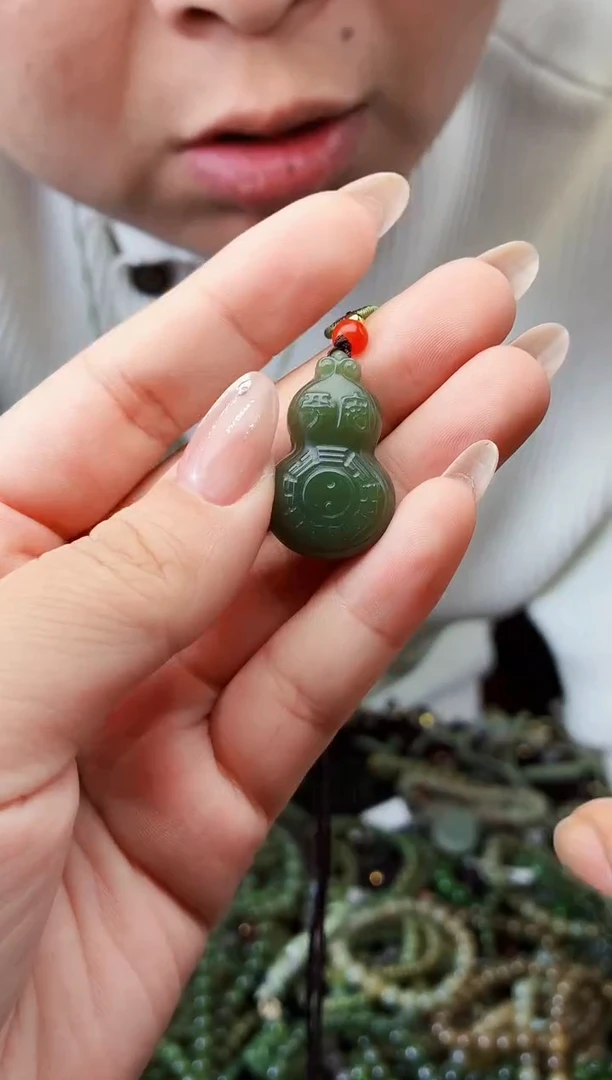 颈饰未镶嵌和田玉多样性发货拍一发一