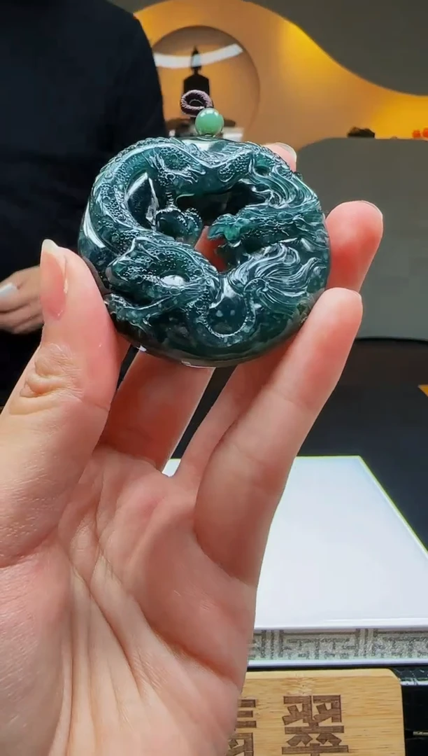 【闪购商品】定制翡翠未镶嵌Q01684翡翠毛货