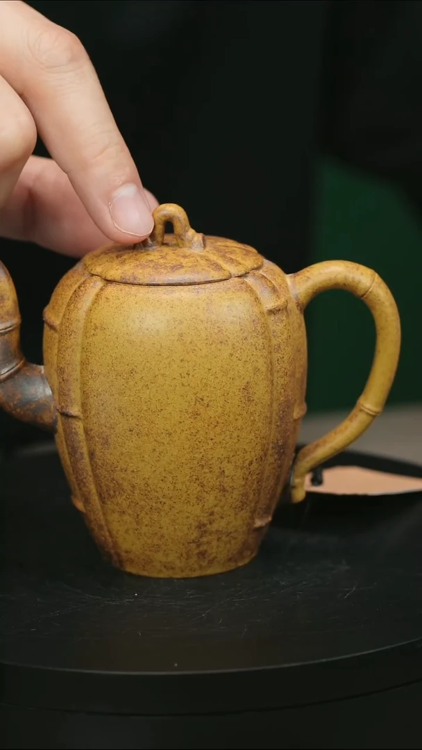 茶壶紫砂坚****诺H1954陆老师段泥竹段菊蕾