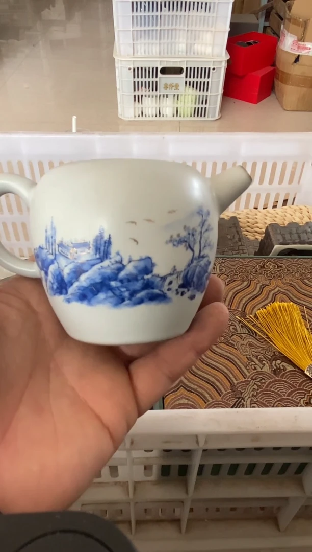 杯无运费险有瑕疵的摄影的产品有使用过的痕迹有点脏介意勿拍