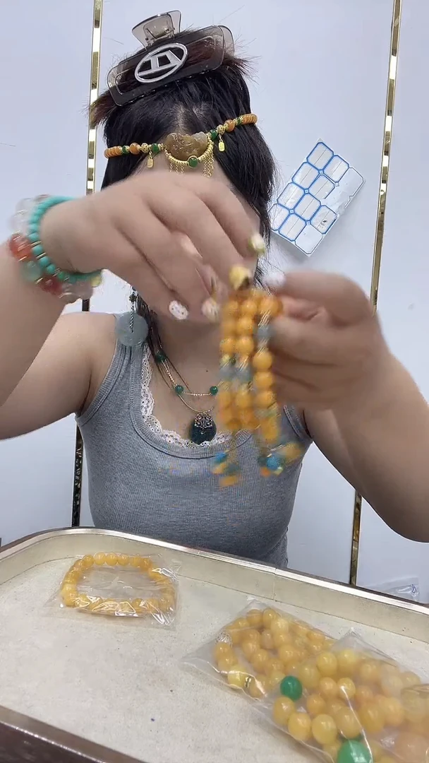 玛瑙/玉髓颈饰合金3063黄手串