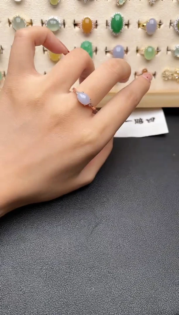 【闪购商品】翡翠戒指银S925镶嵌一物一证一礼盒