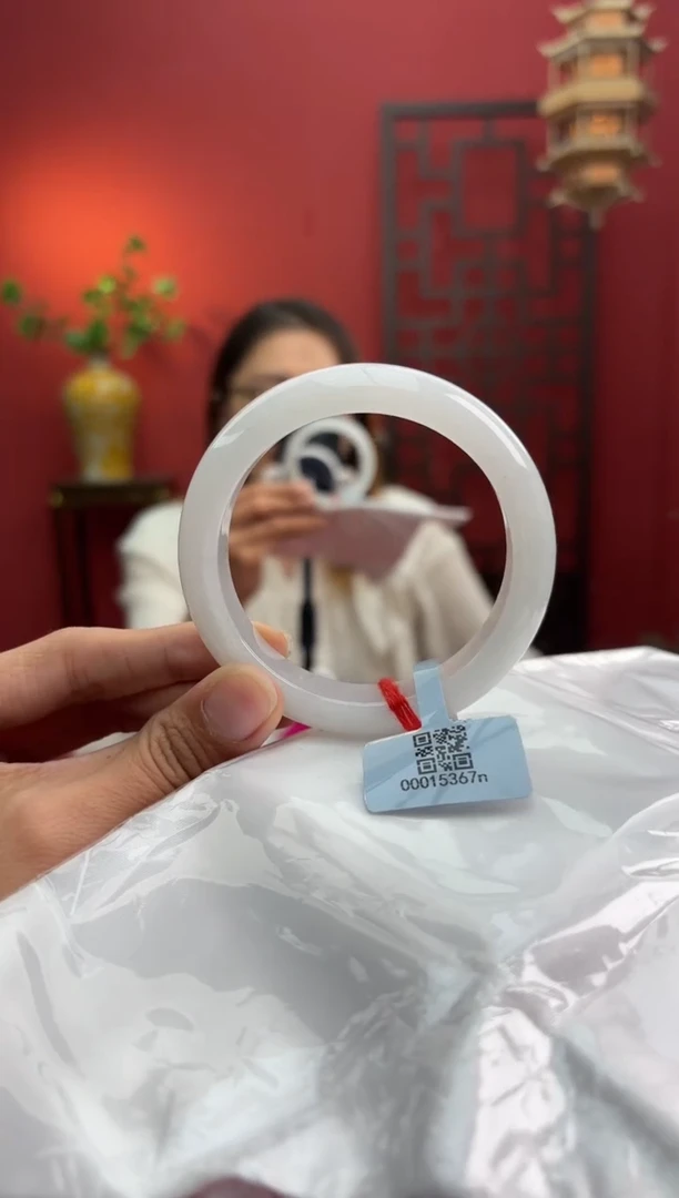 未镶嵌手镯翡翠翡翠手镯1