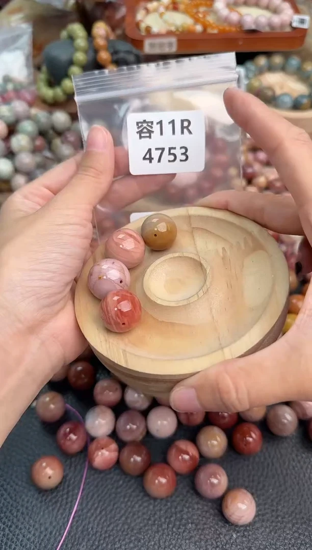 石英质玉手链未镶嵌乄**灬11R4753